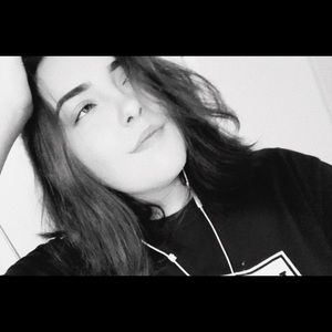 Meet your Posher, Kay